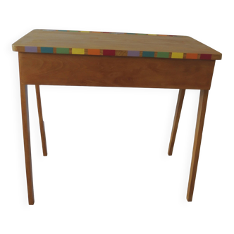 Children's desk