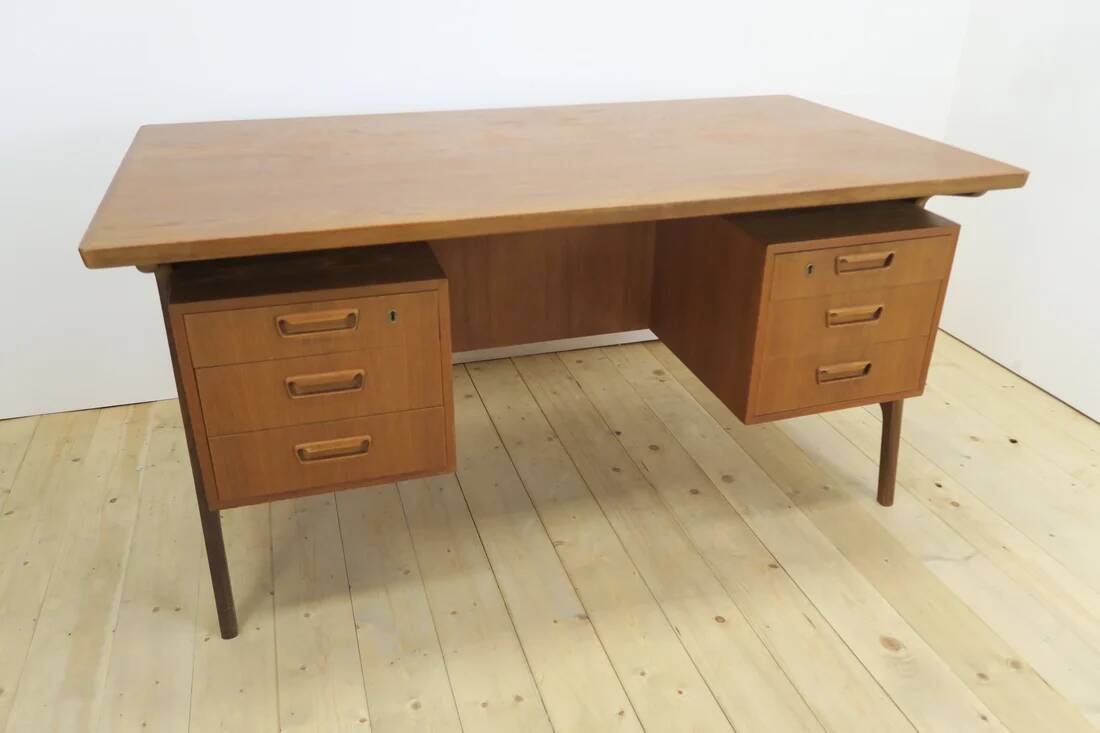 Teak desk with drawers, Denmark 1960