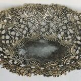 Corbeille en métal argenté