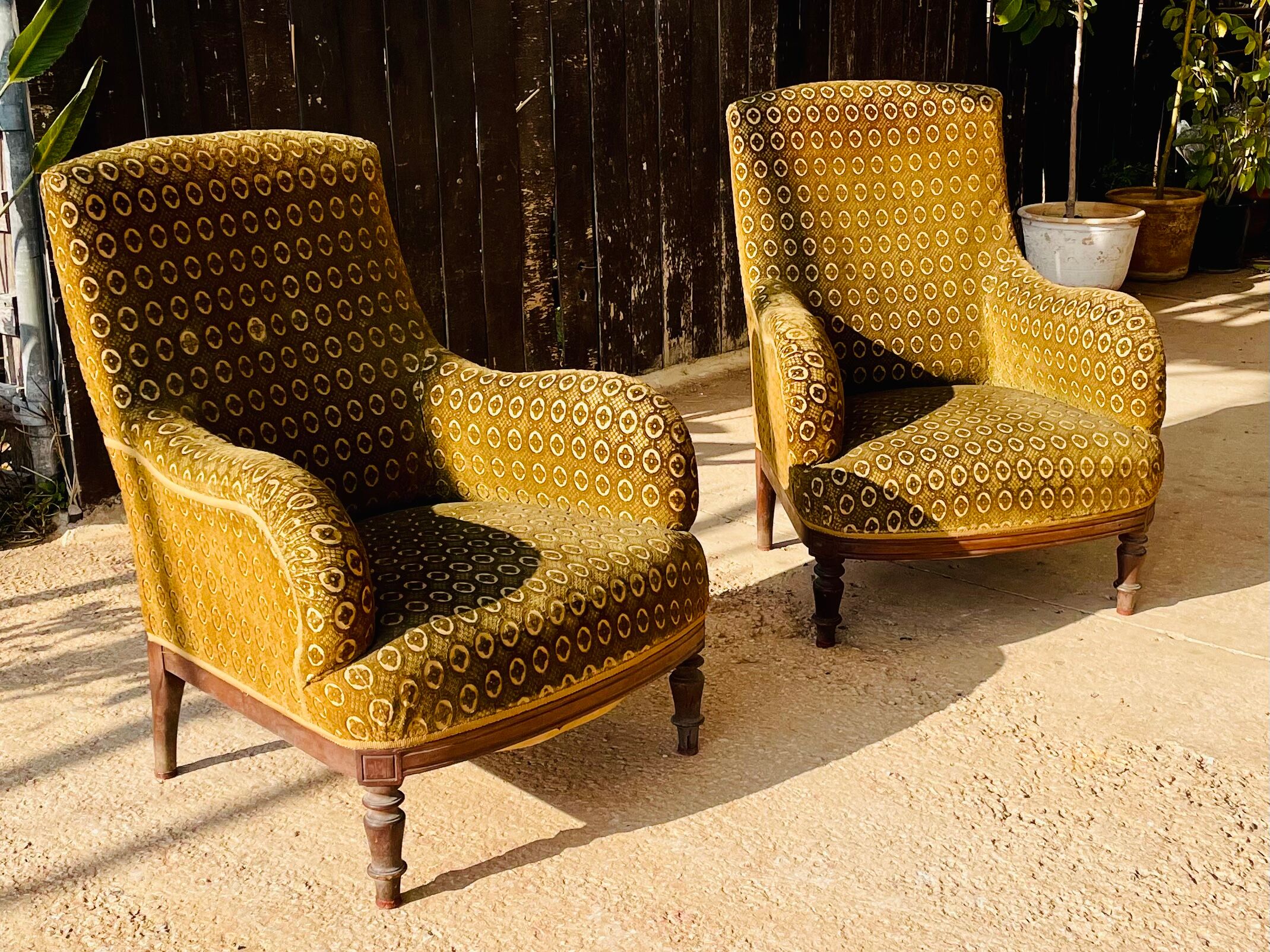Paire de fauteuils napoleon III