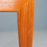 Gio Ponti Coffee Table for Isa Bergamo in oak with Round Cristal Top, 1957