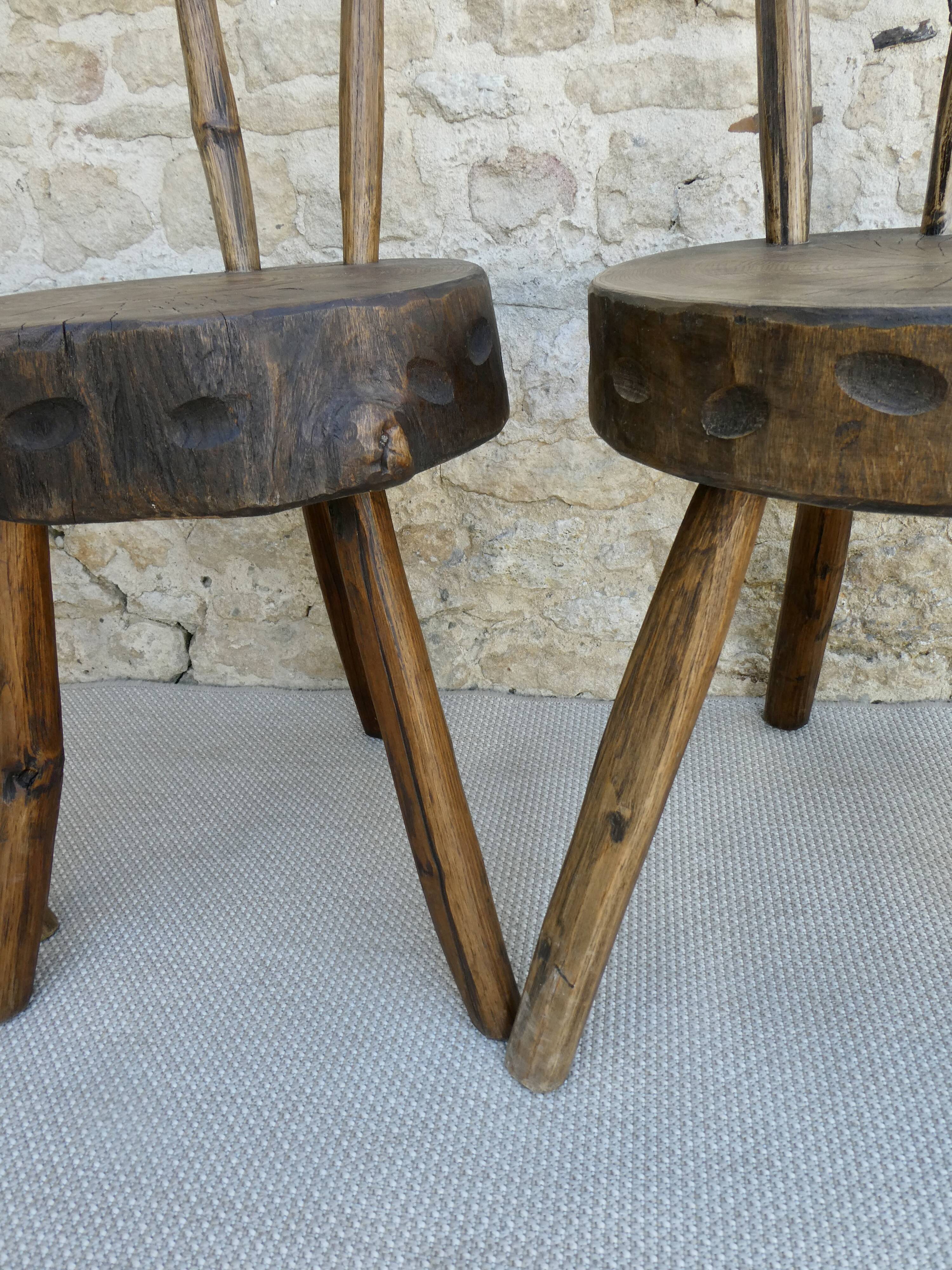 Suite of 4 tripod chairs, trunk seats, solid wood