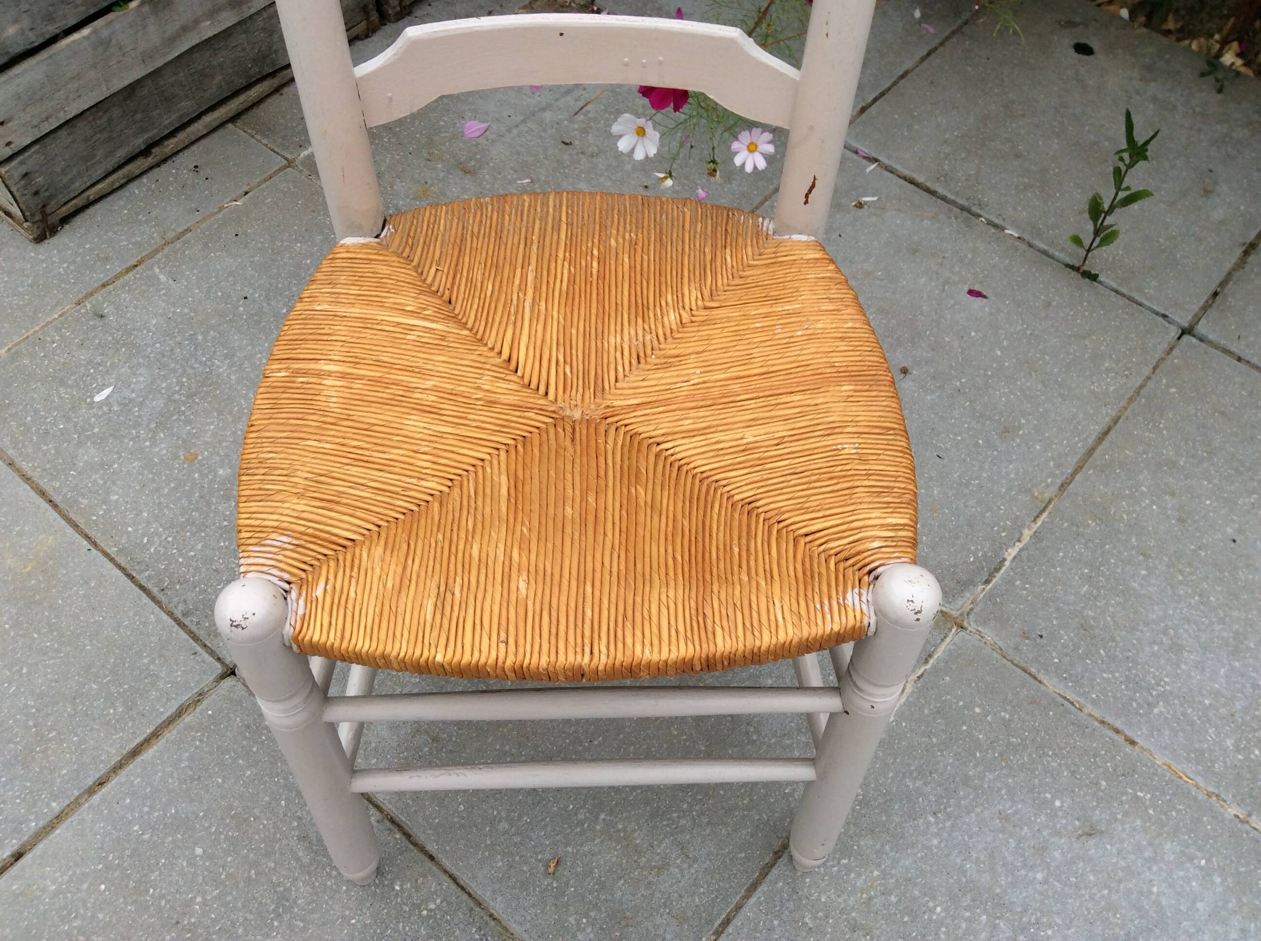Straw chair