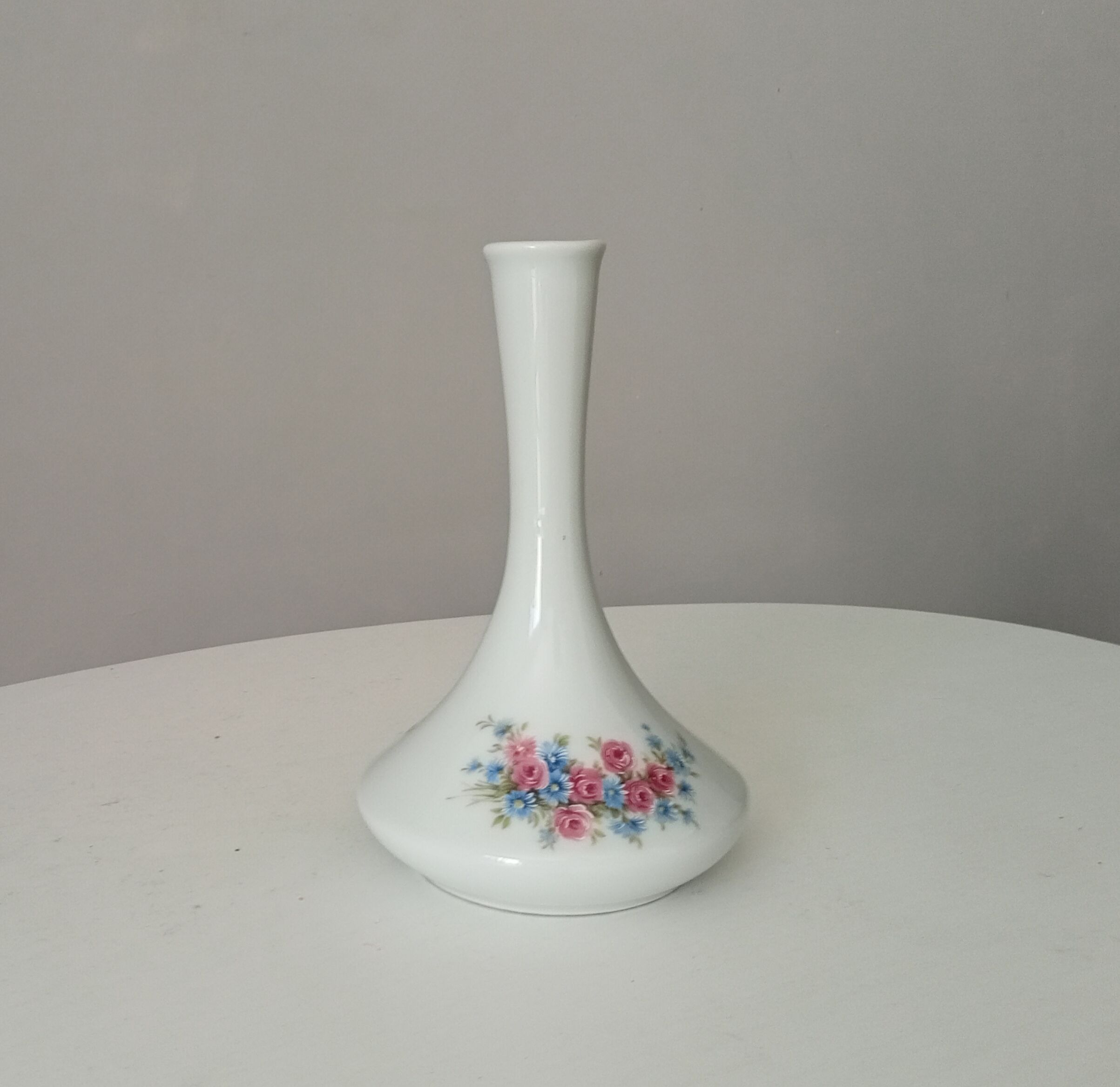 Vintage soliflore in Limoges porcelain