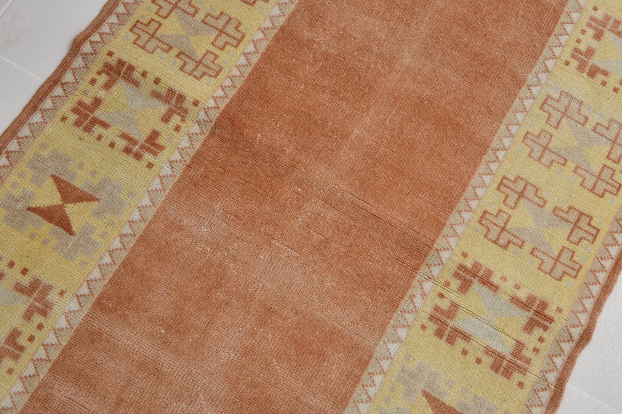 3x11 Pumpkin Orange & Yellow Runner Rug, Handwoven Turkish Runner, 81x344Cm