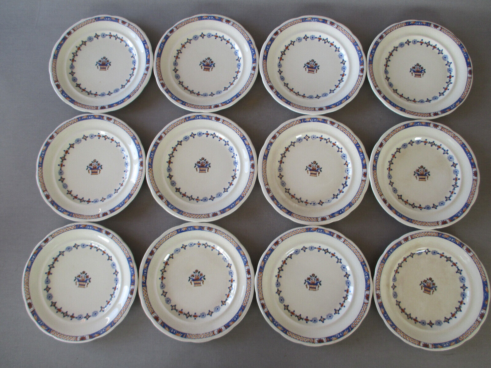 12 bread plate dessert Rouen E. Bourgeois