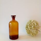 Apothecary bottle