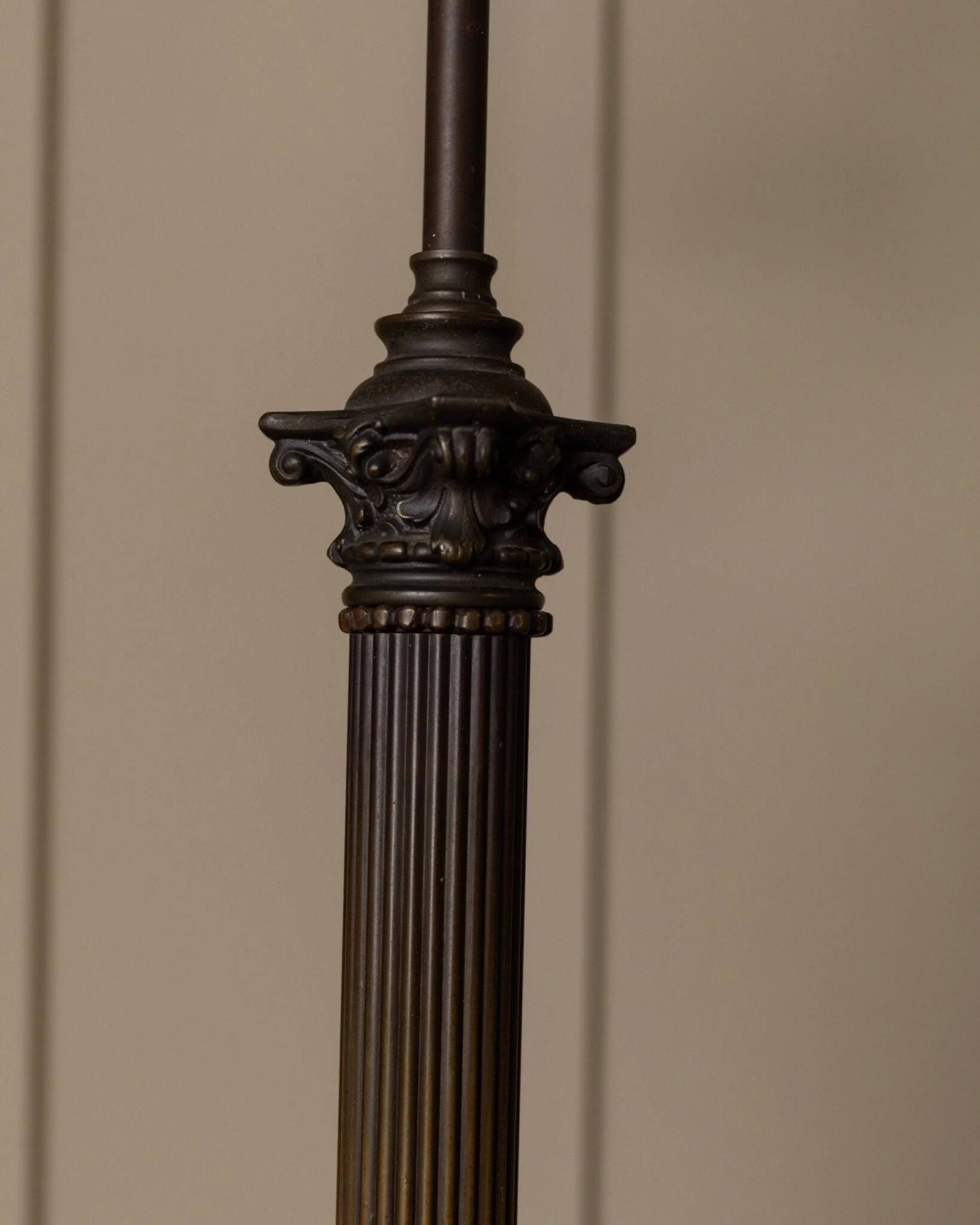 Brown Bronze Metal Table Lamp – Empire 1910s, Italian Design with Animal Motifs, Classic Desk Lamp