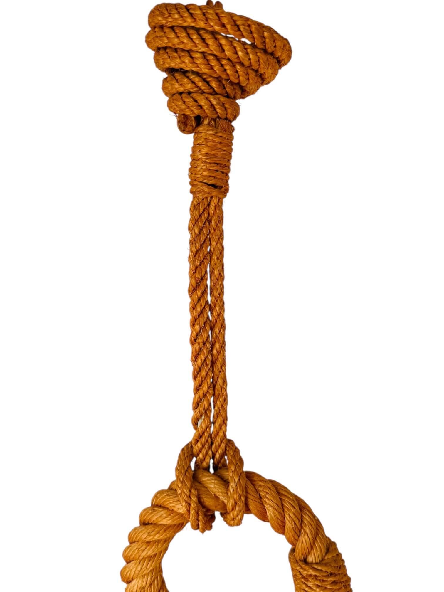 Suspension cygne par Adrien Audoux et Frida Minet