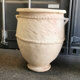 Tamgroute terracotta jar