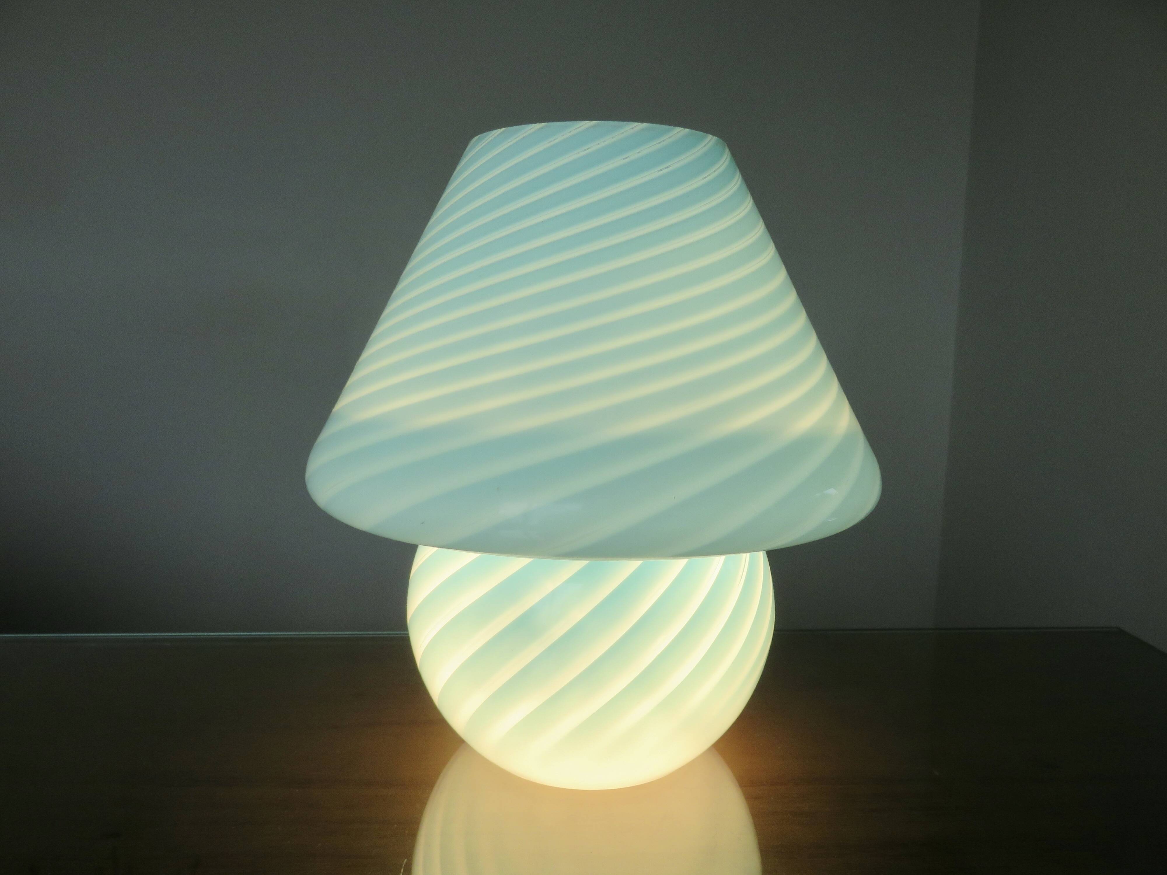 Authentic Murano Vetri mushroom lamp, 1970