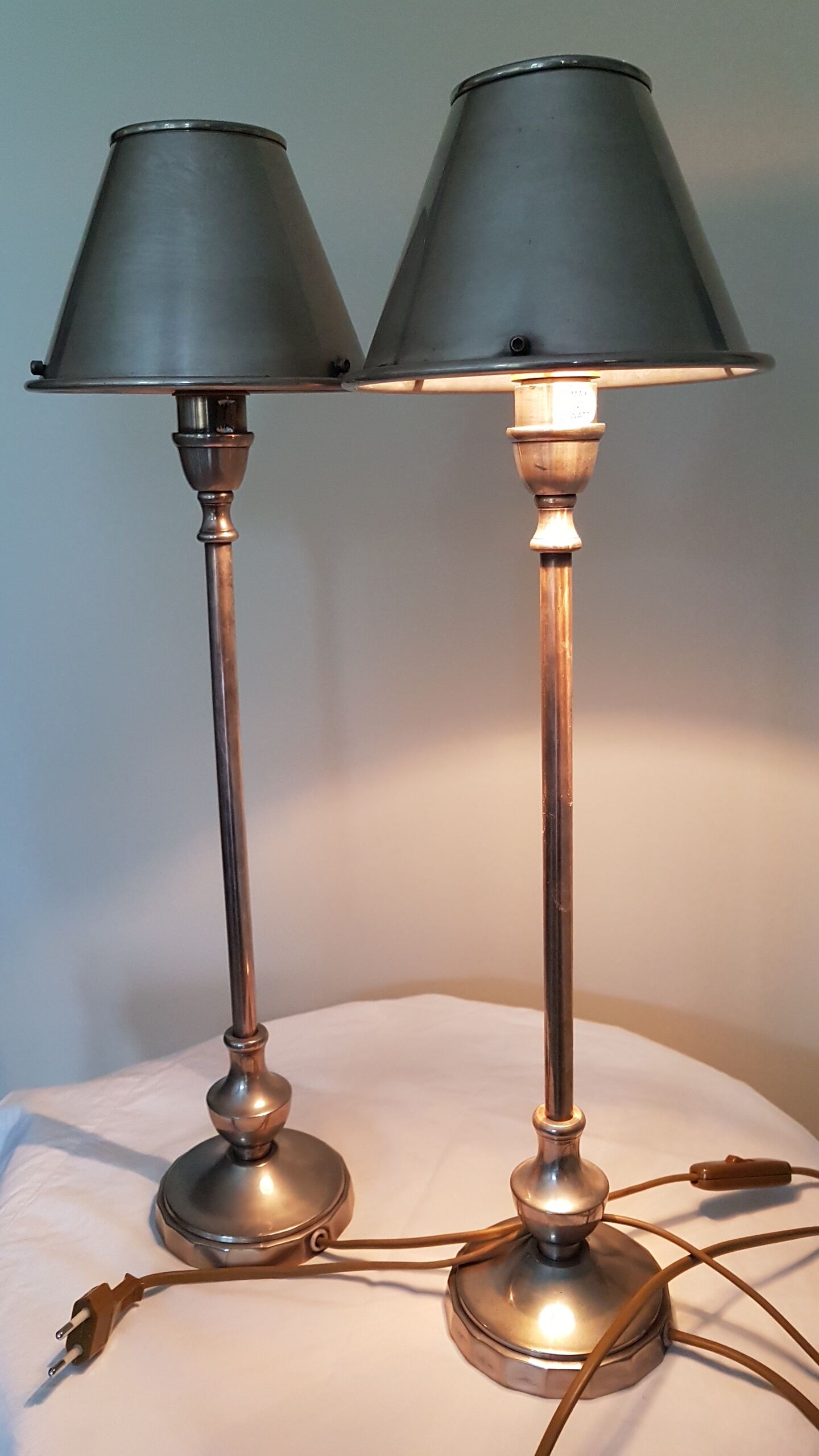 Lamp to pose Cheoma