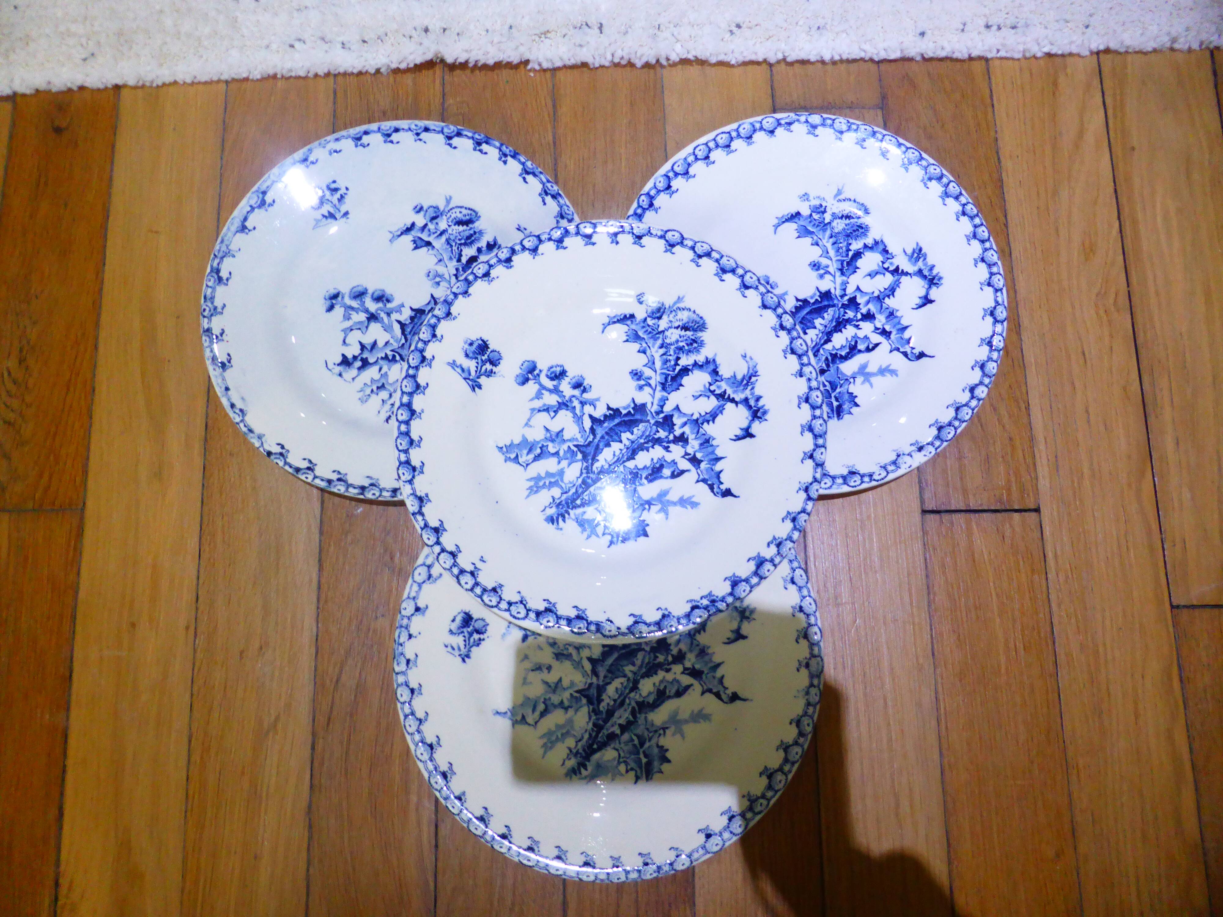 4 assiettes à dessert Gien Chardons (5)