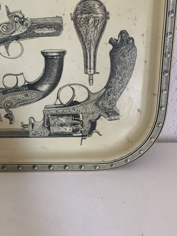 Plateau en métal guns design style Piero Fornasetti vintage 1960 - 33 x 33