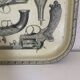 Plateau en métal guns design style Piero Fornasetti vintage 1960 - 33 x 33