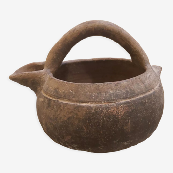 Pot with handle and spout, terracotta