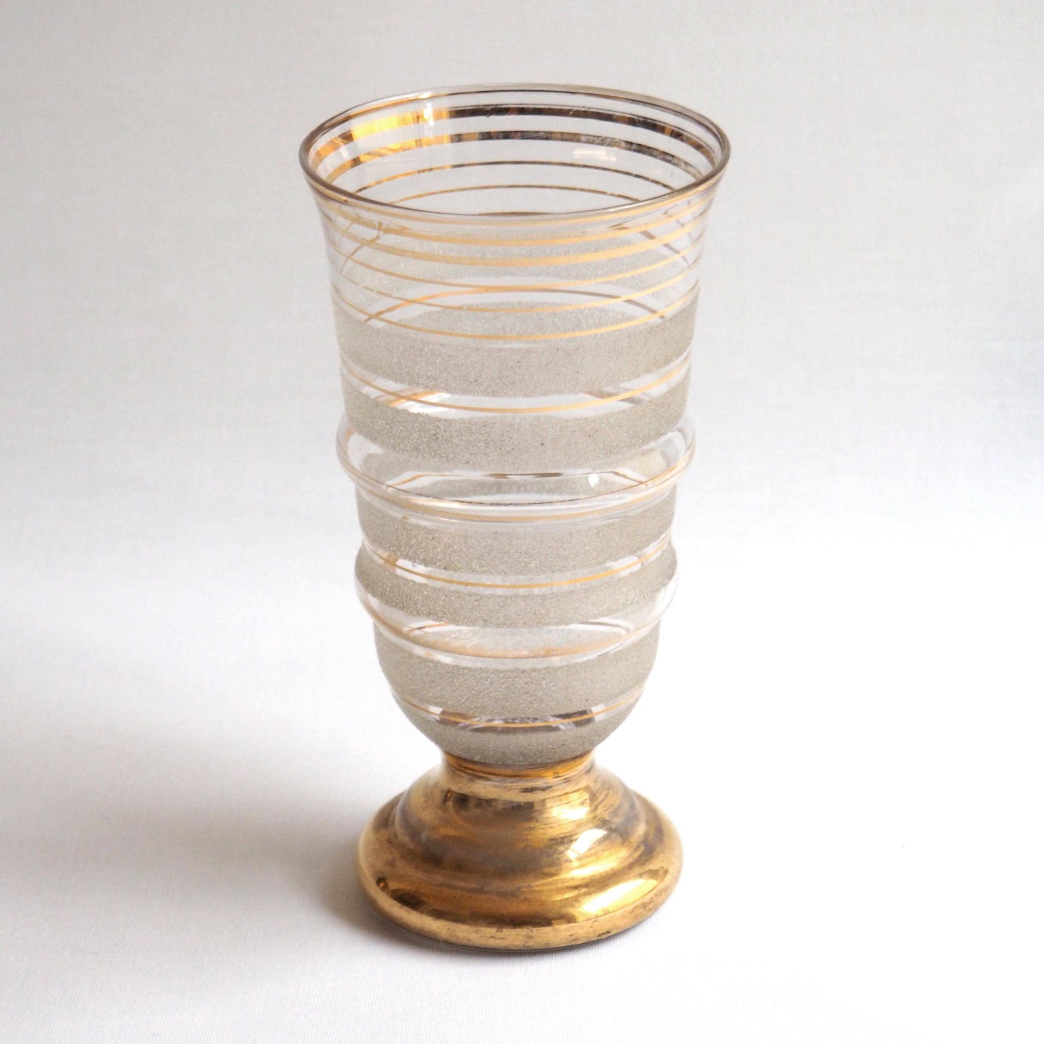 Vase verre et or années 1940
