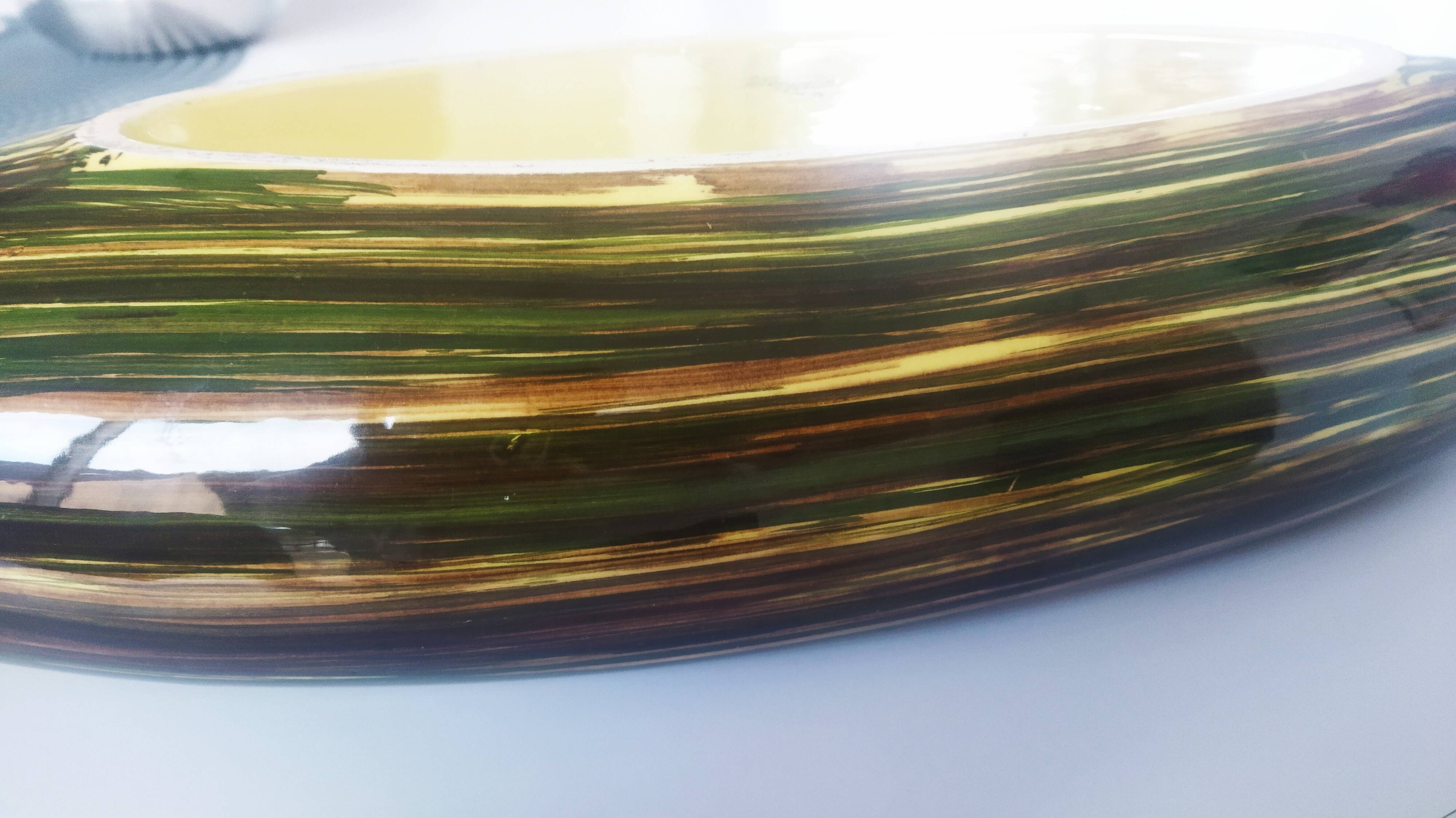 Set of three 1950s paddle cups