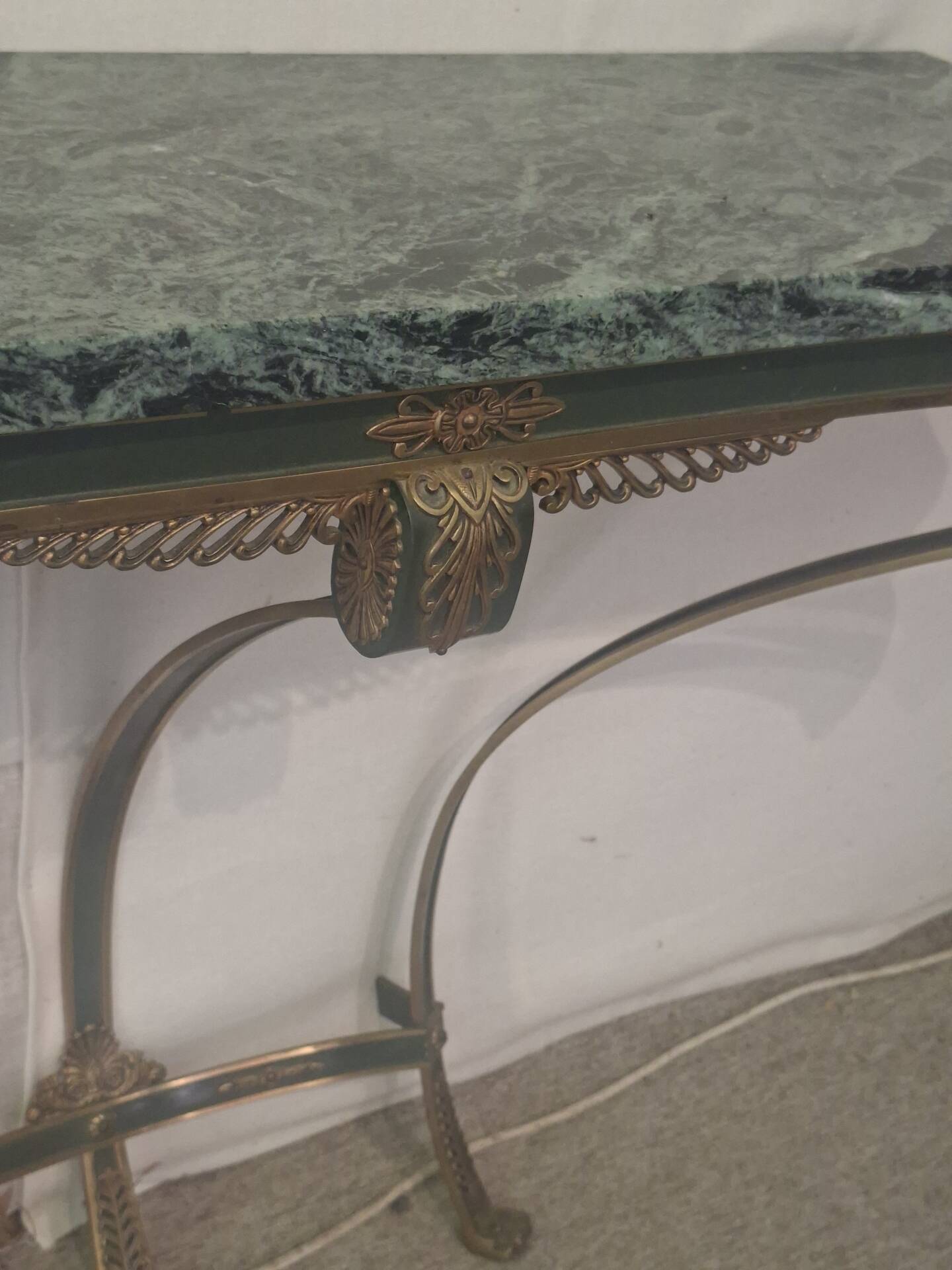 Bronze console