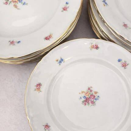 Set of 8 deep plates, 8 flat plates and 8 dessert plates + 1 dish Bavaria US Zone