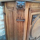 Oak counter