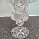 Vase sur pied cristal taillé