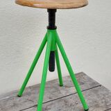 Screw stool