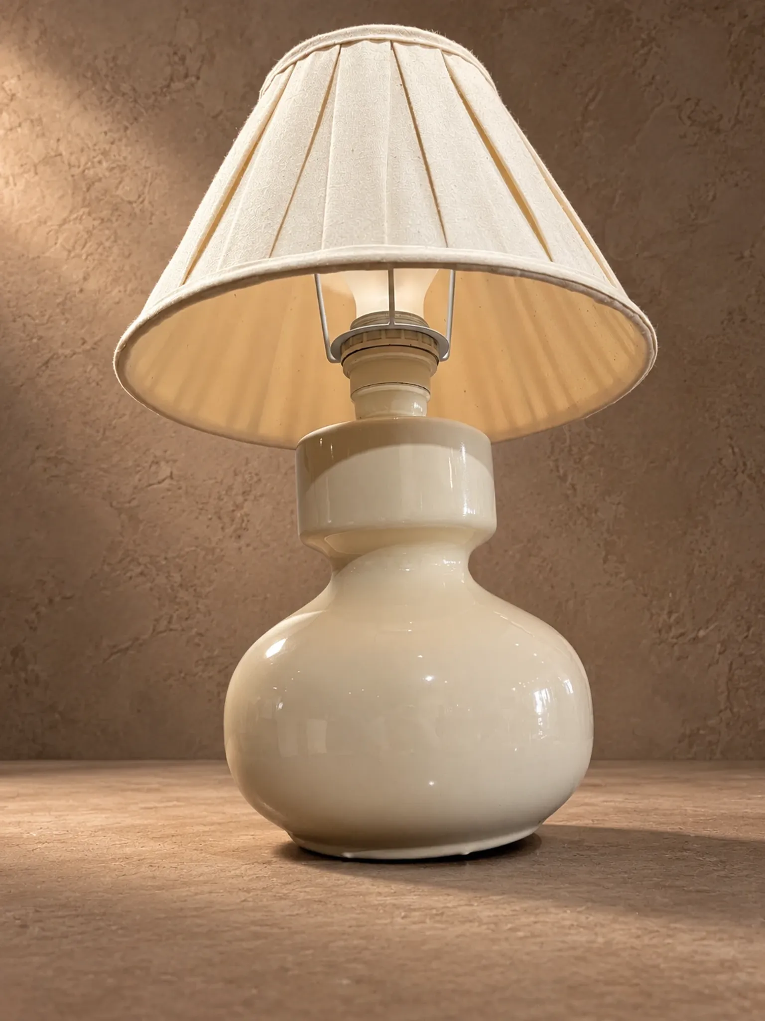 Brussels Porcelain Lamp S.A. – N.V. vintage, Belgium, circa 1980