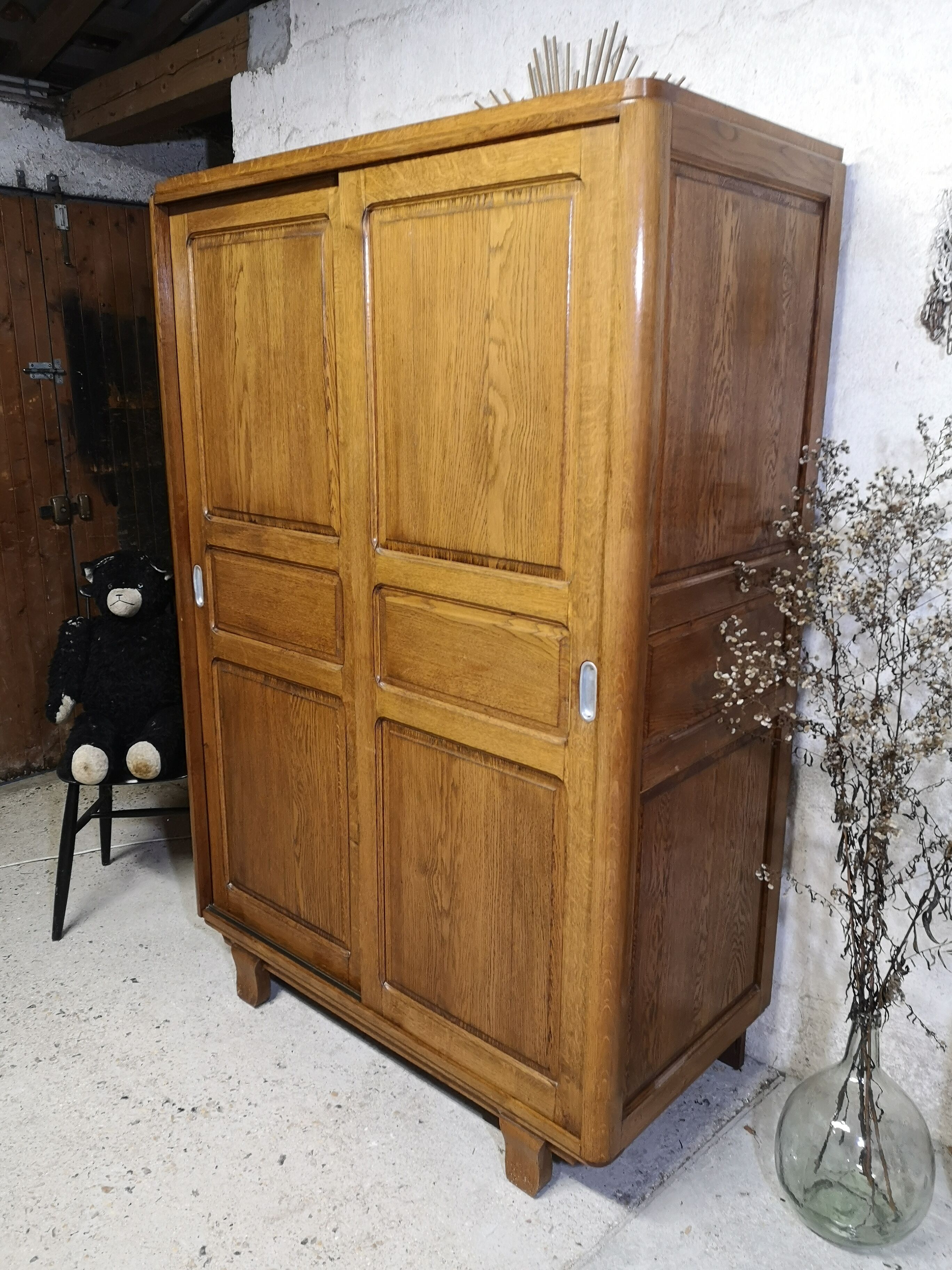 Parisian wardrobe 40/50 old oak patina