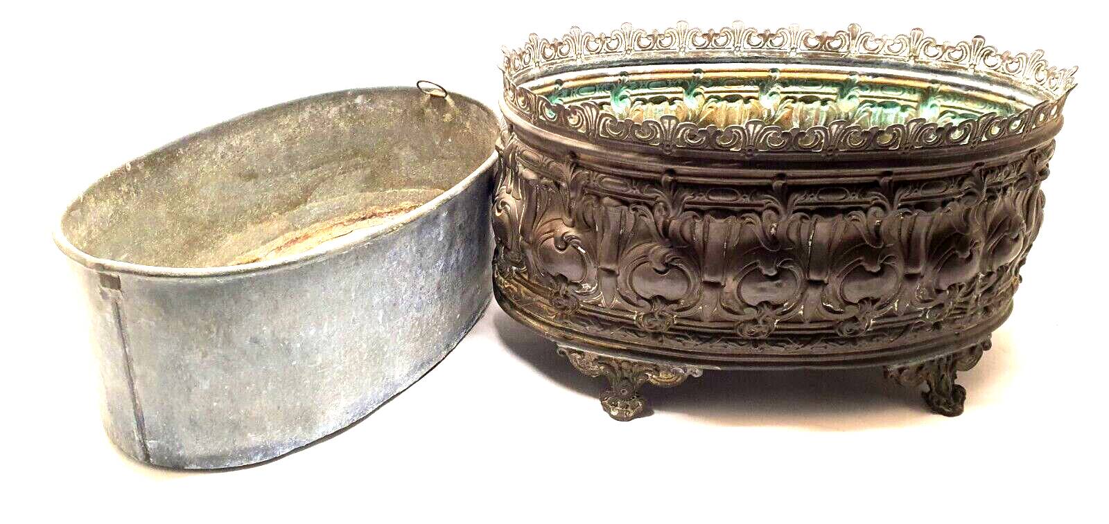 Old planter decorations medallion brass / bronze deco flower garden