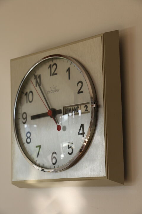 Rectangular Decerny wall clock