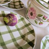 ''Moulin des Loups'' tableware set