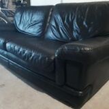 Natuzzi black leather sofa