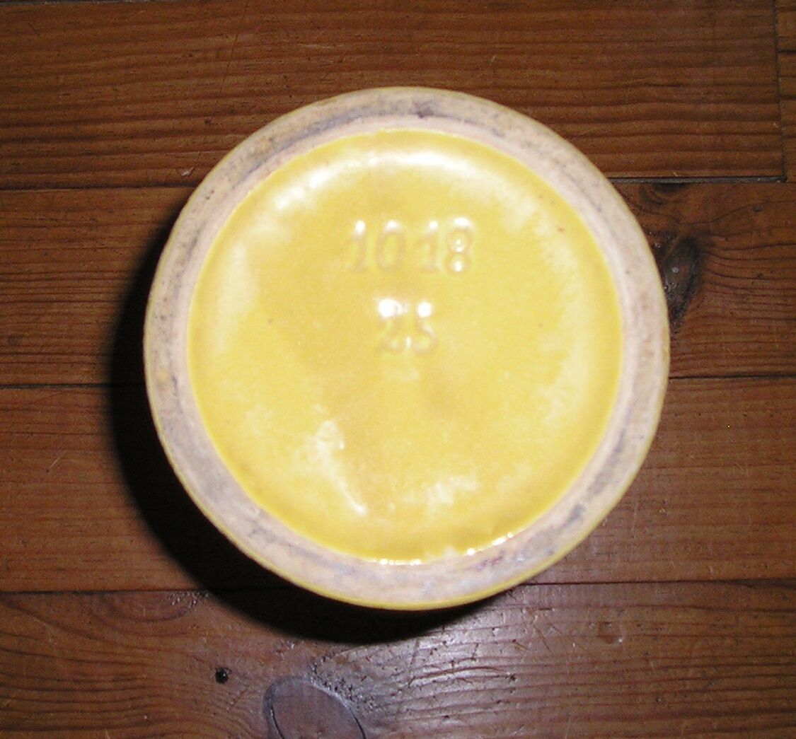 Vintage ceramic diabolo vase