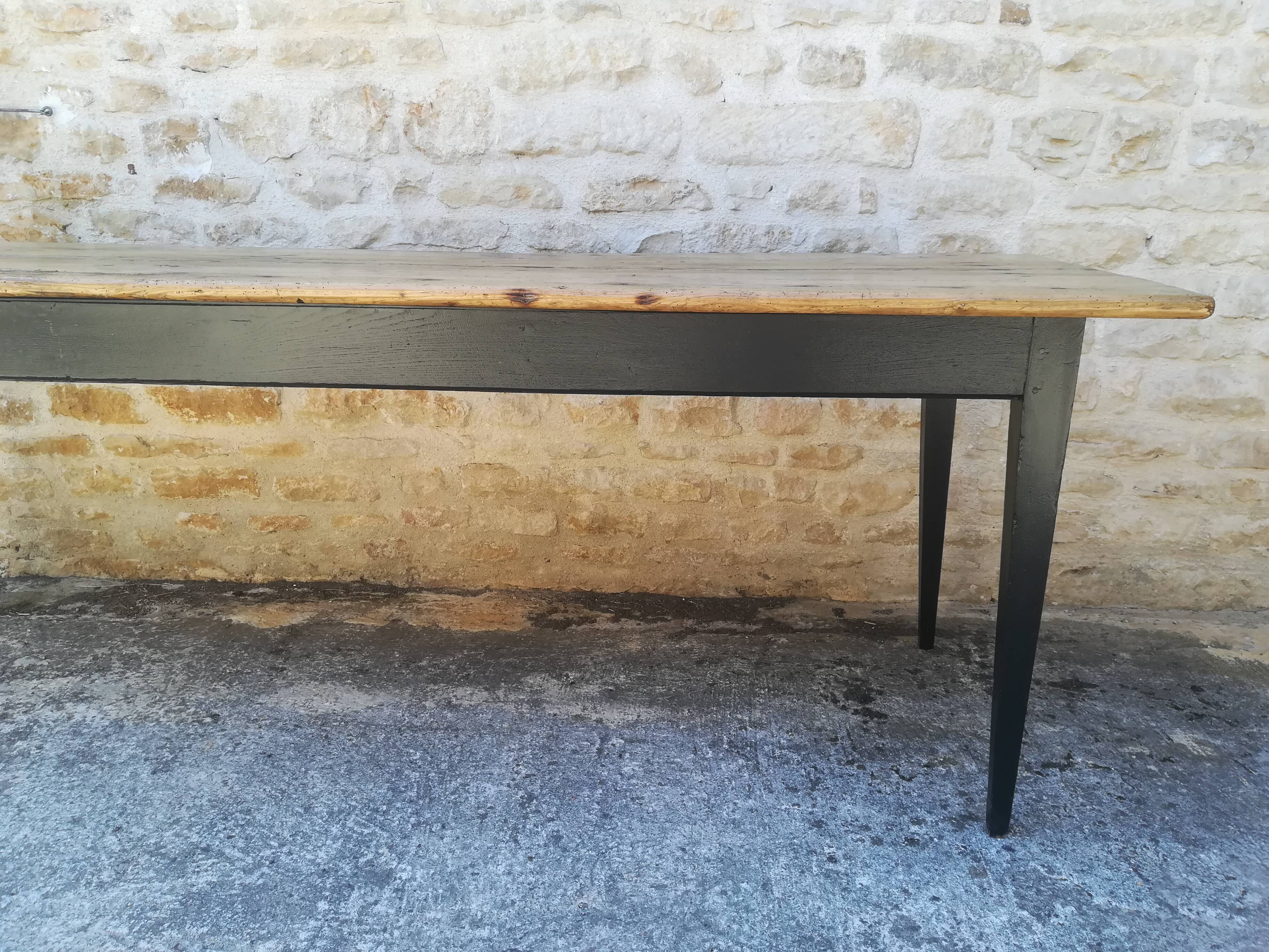 Farm table of 227 cm