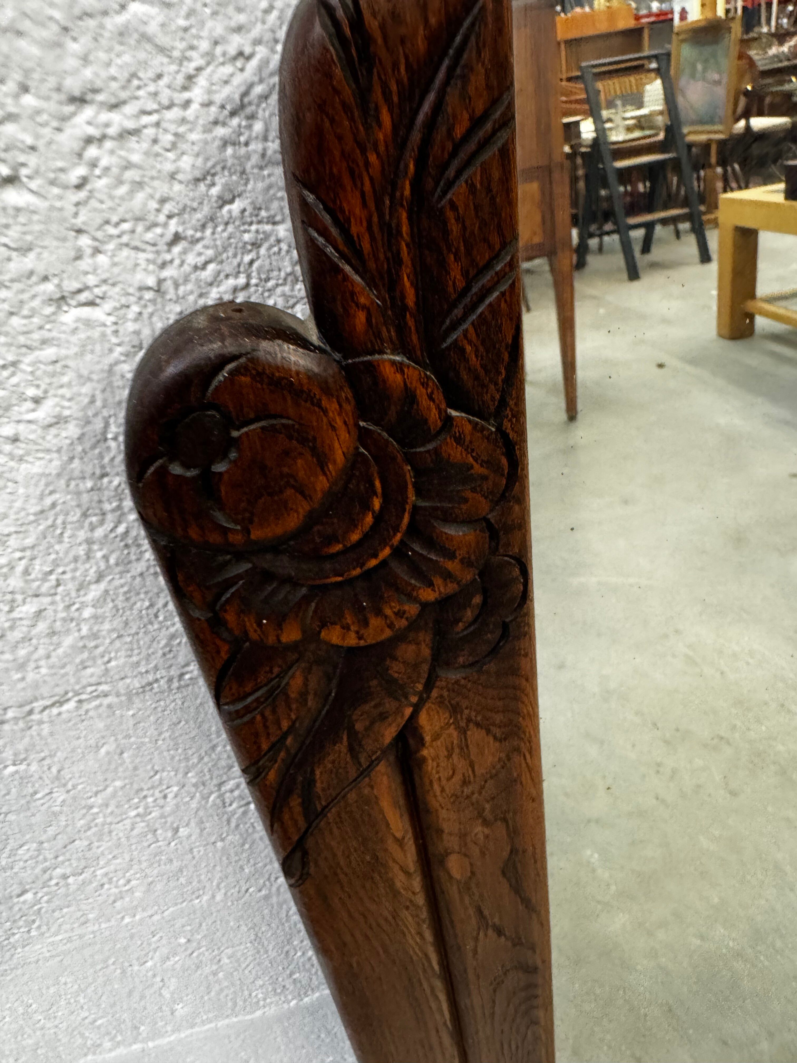 Art Deco mirror in carved oak – 1930s – 102 x 78 cm