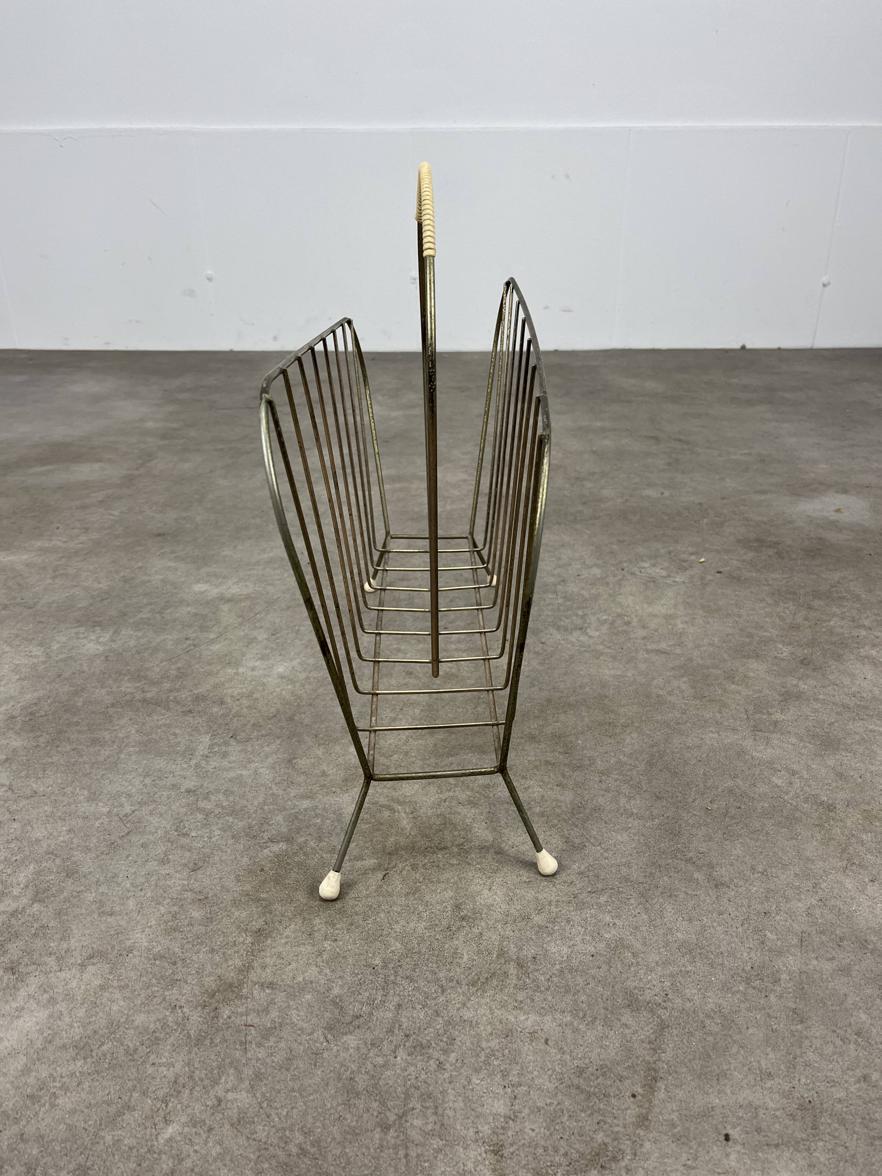 50s vintage gold metal magazine rack