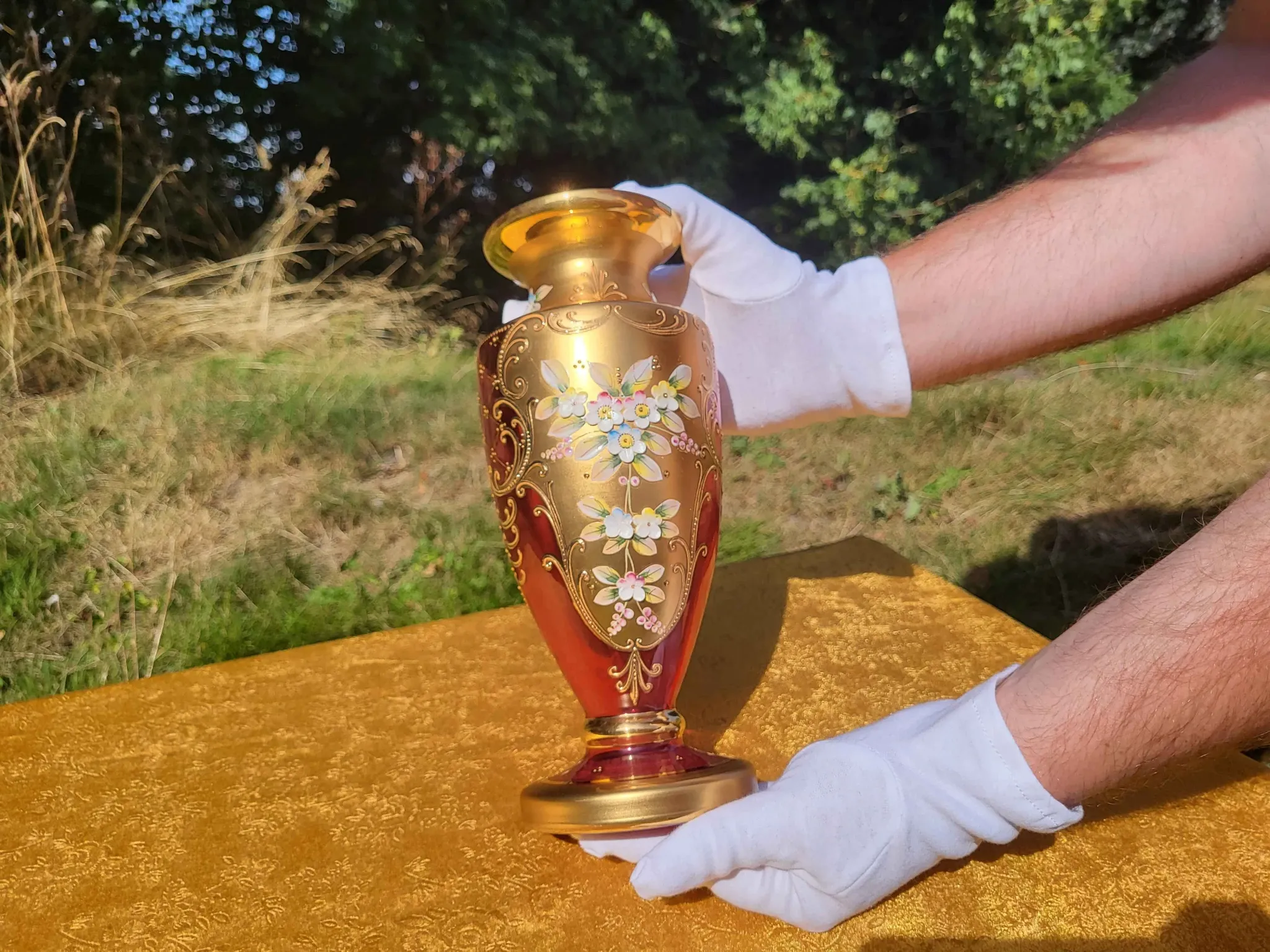 Bohemian Crystal Emerald Red/Rosa Vase with 24K Gold Encrusted Floral Desig