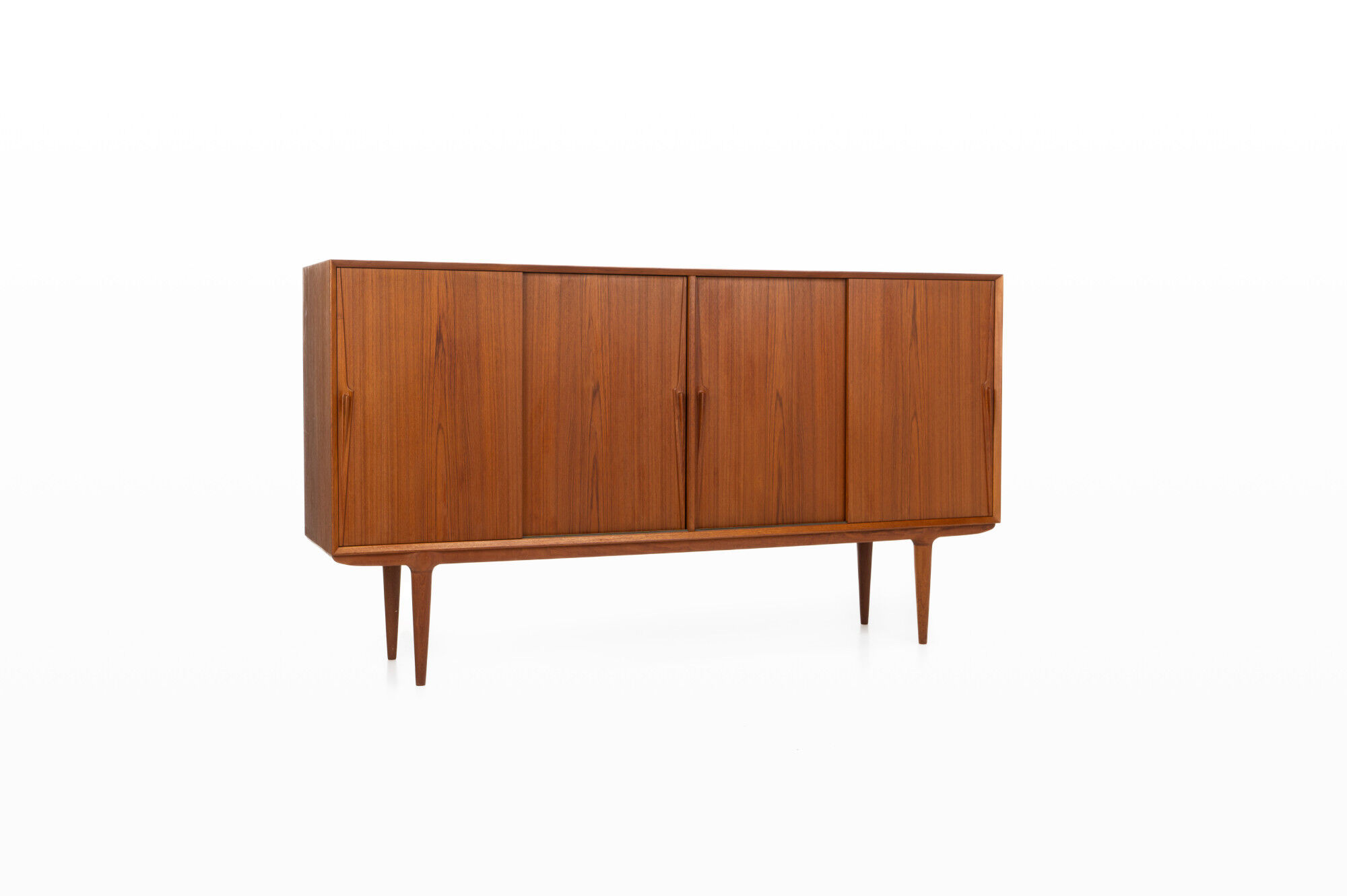 Enfilade modèle 19 en teck, Danemark, années 1960