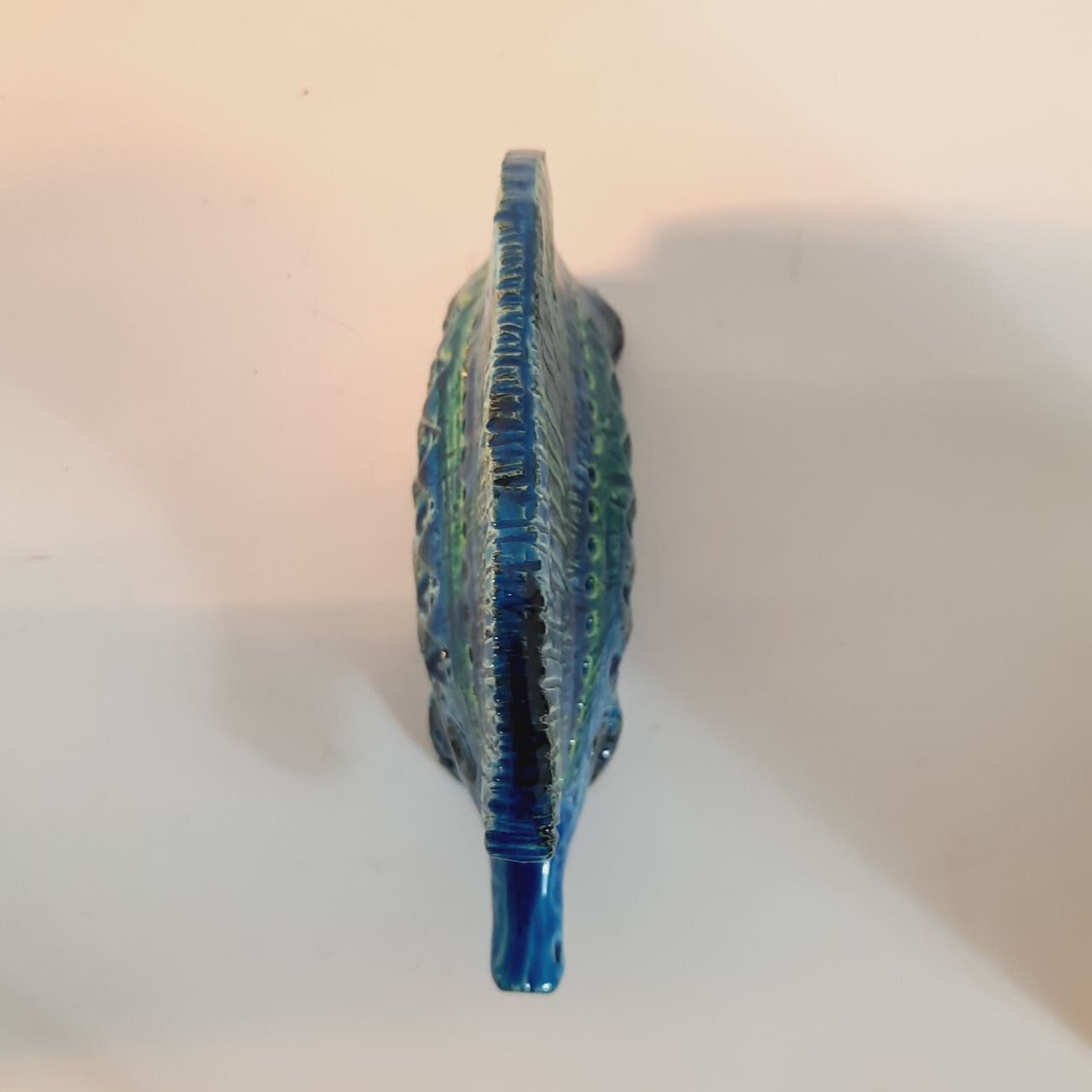 Vintage porcupine statue, design Aldo Londi for Bitossi, Rimini blue series.