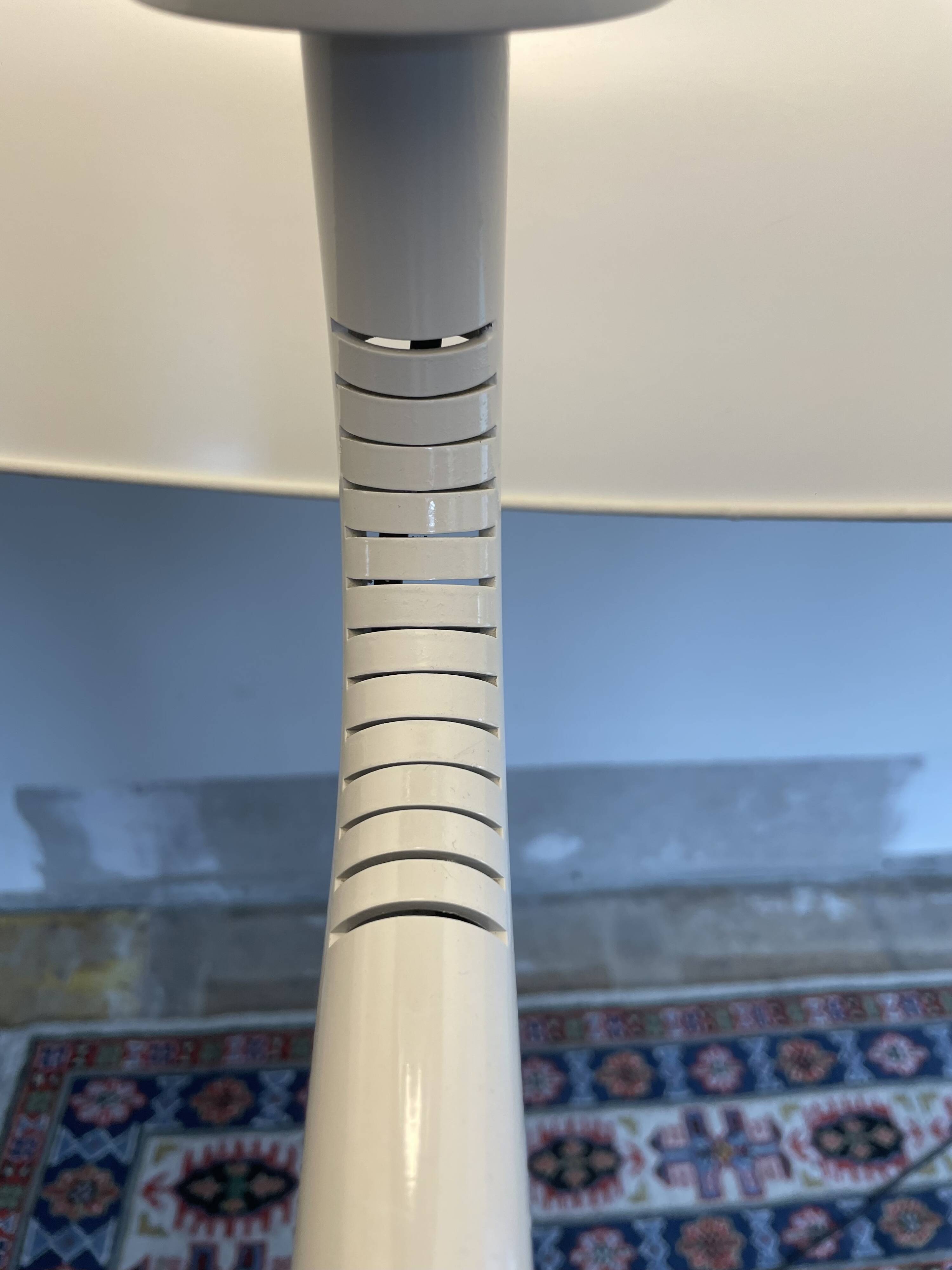 Set of two white Artifort 270 retro, standing lights