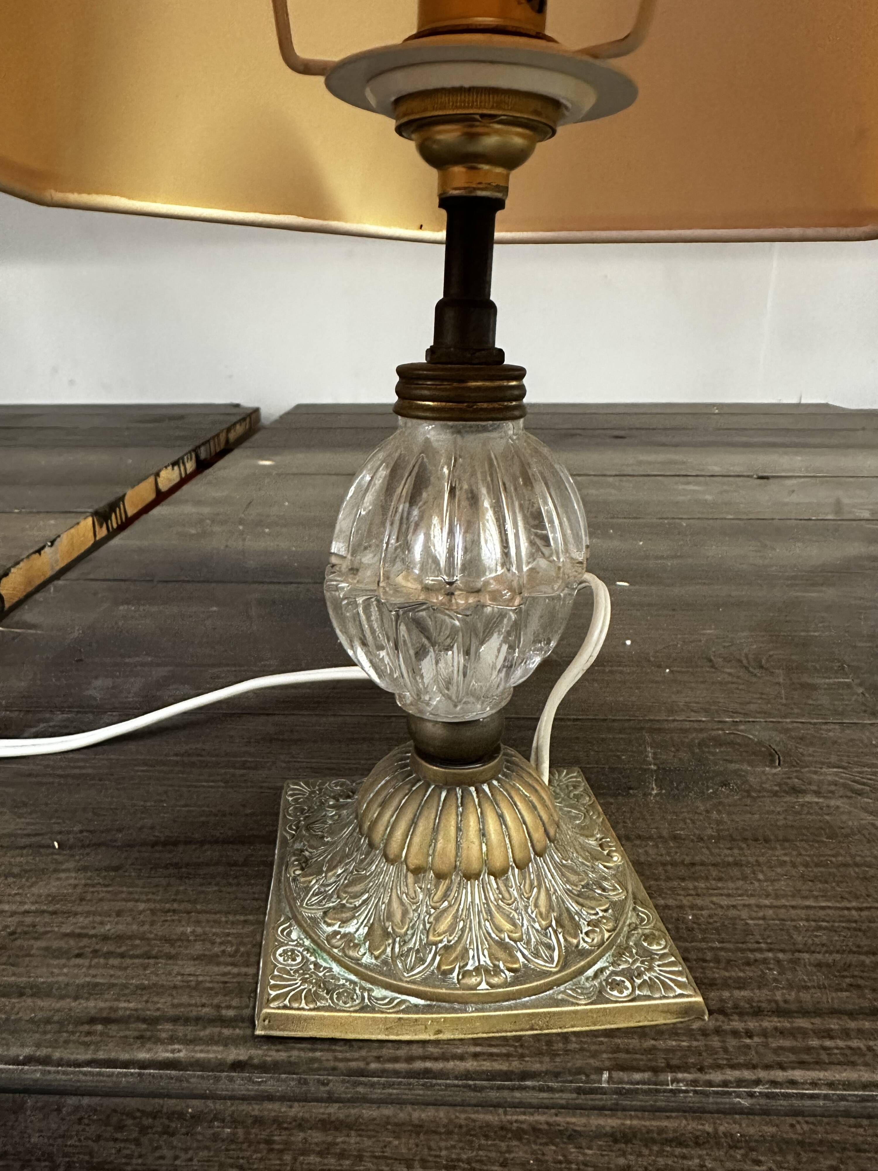 Lampe ancienne Laiton et Verre H 31 cm