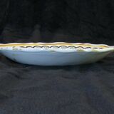 Plate in faience of epoque 19th decoration at the rooster NEVERS ??