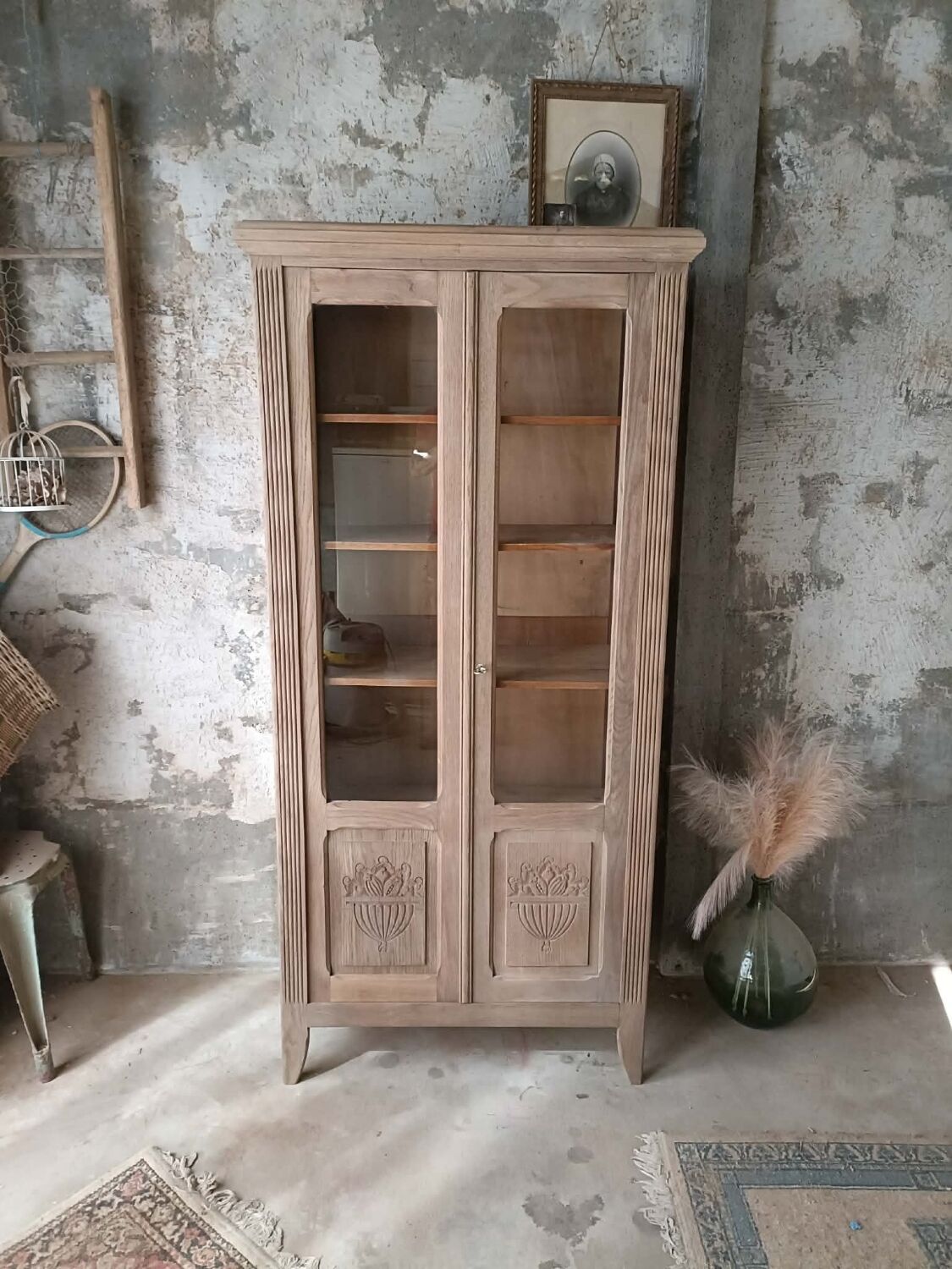 Art Deco display cabinet