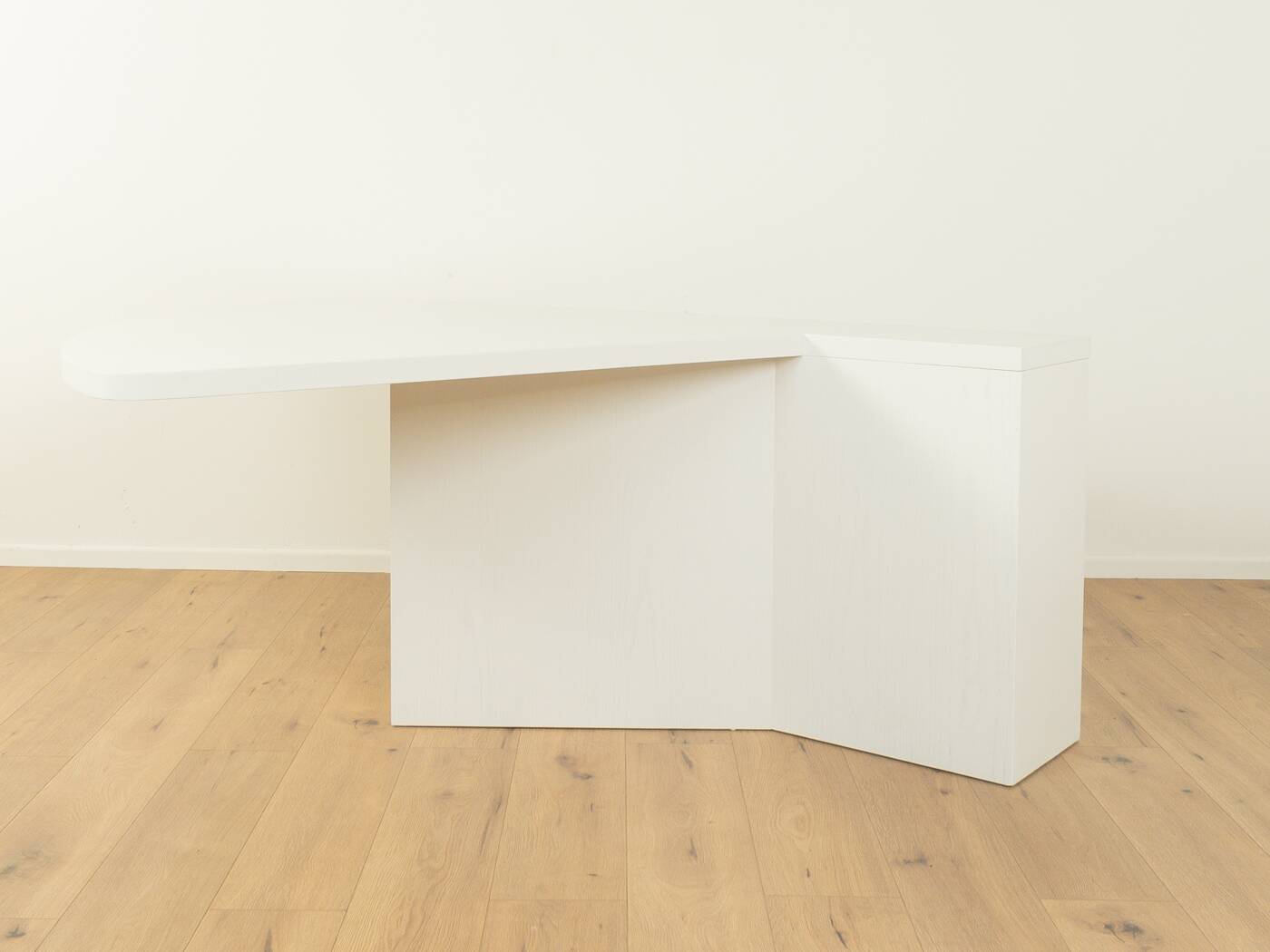 Versatile M1 table in Bauhaus style by Stefan Wewerka for Tecta from 1979