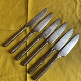 Set of 6 folded metal knives