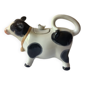 Teapot slip cow