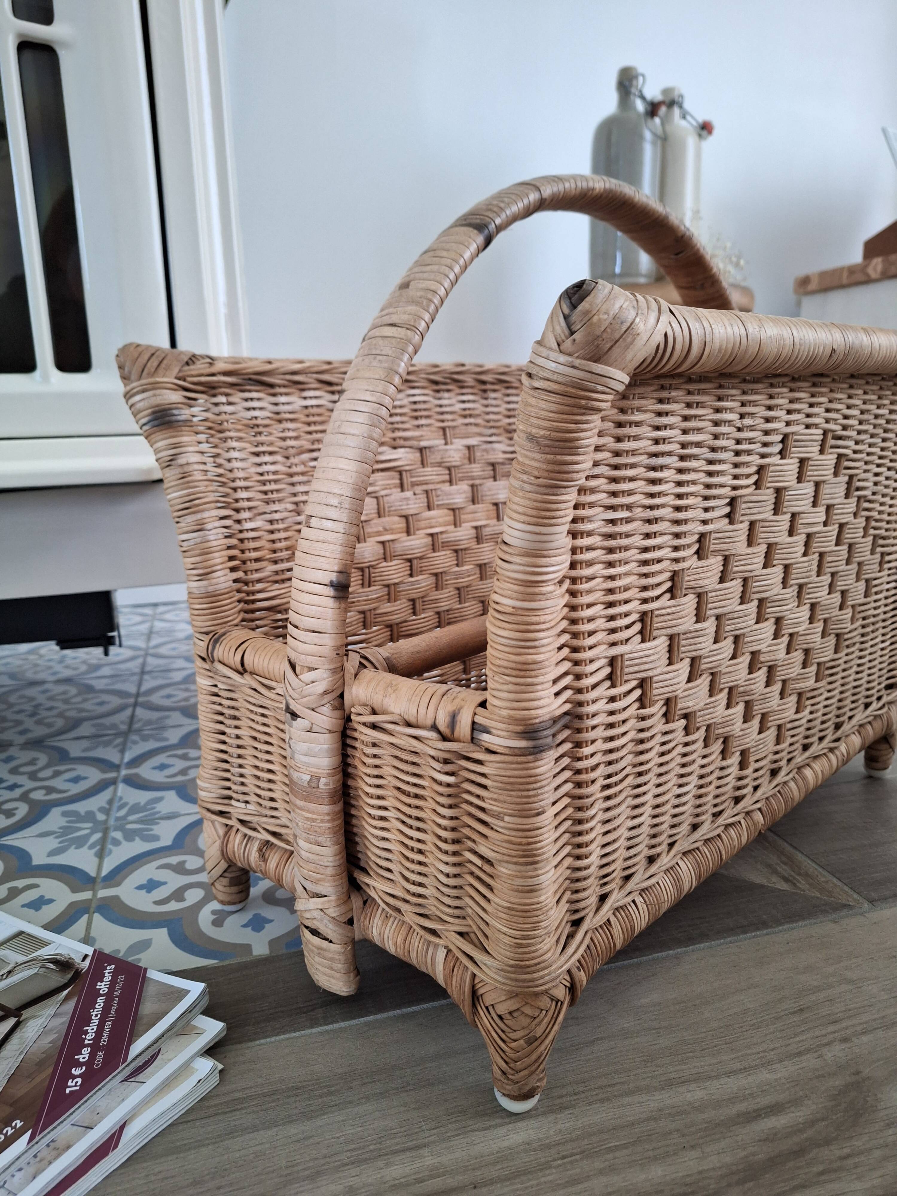 Rattan magazine holder