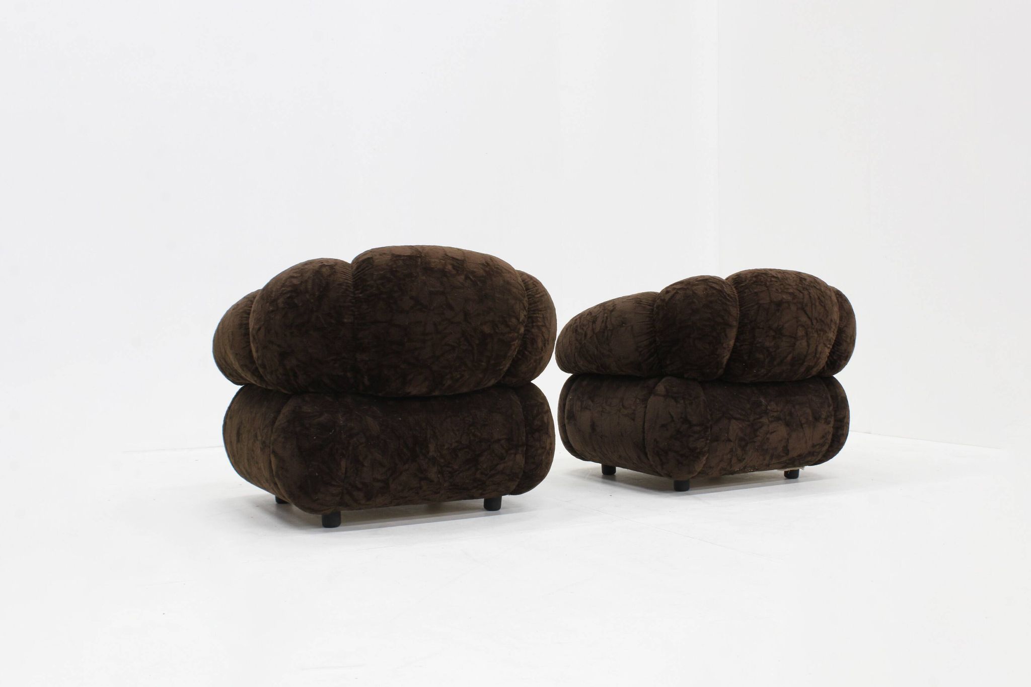 Vintage Italian armchairs brown velvet  1970s , set of 2