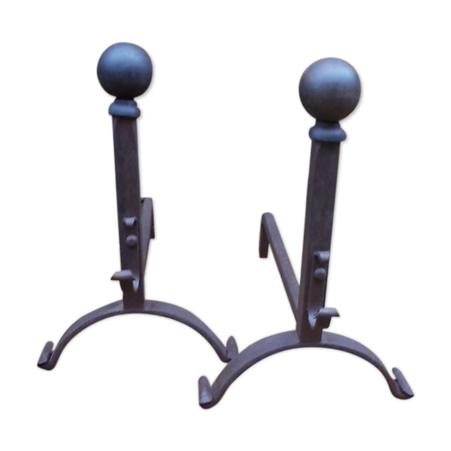 Pair of ball cast iron channels